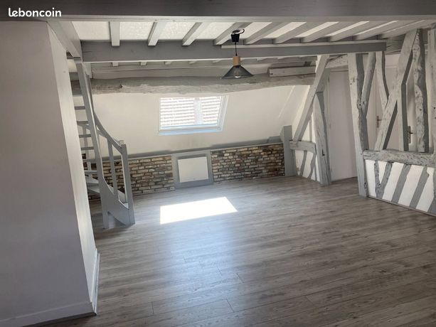 Dúplex de 1 dormitorio en Dieppe, France No. 362360