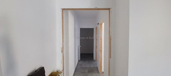 Apartamento de 3 habitaciónes en Modica, Italy No. 230548 7