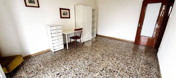2 bedrooms Apartment in Reggio Emilia, Italy No. 380497 5