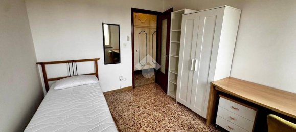 2 bedrooms Apartment in Reggio Emilia, Italy No. 380497 15