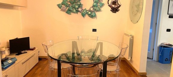 Apartamento de 2 habitaciónes en Genoa, Italy No. 39491 30