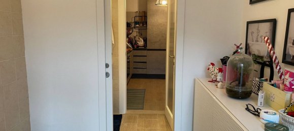 Apartamento de 2 habitaciónes en Genoa, Italy No. 39491 24