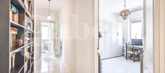 5 rooms Apartment in Cagliari, Italy No. 281170 11
