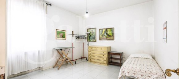 5 rooms Apartment in Cagliari, Italy No. 281170 14