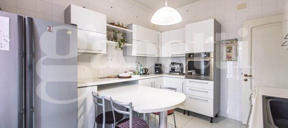 5 rooms Apartment in Cagliari, Italy No. 281170 9