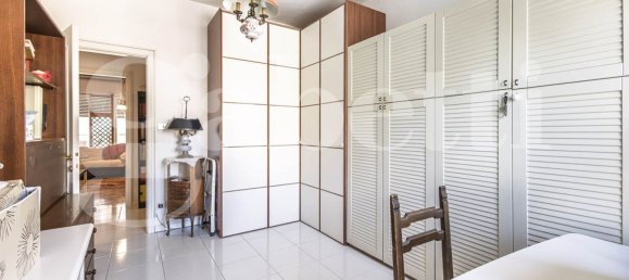 5 rooms Apartment in Cagliari, Italy No. 281170 13