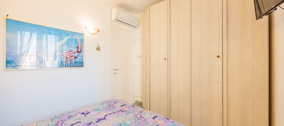 Квартира с 3 комнатами в Диано Марина, Италия № 112765 3