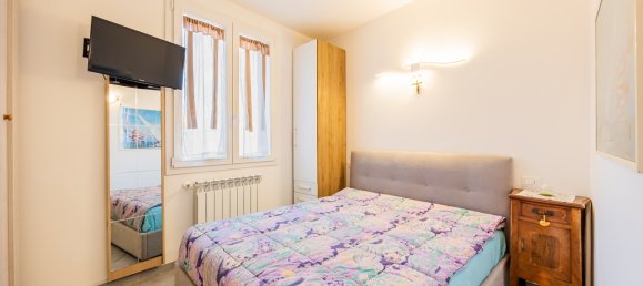 Квартира с 3 комнатами в Диано Марина, Италия № 112765 28