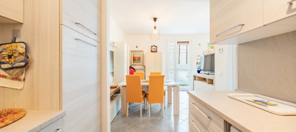 Квартира с 3 комнатами в Диано Марина, Италия № 112765 21