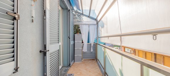 Квартира с 3 комнатами в Диано Марина, Италия № 112765 8