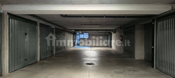 2 Schlafzimmer Wohnung in Paderno d'Adda, Italy, Nr. 318248 26