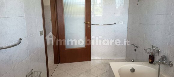 2 Schlafzimmer Wohnung in Paderno d'Adda, Italy, Nr. 318248 14