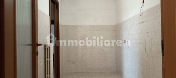 2 Schlafzimmer Wohnung in Paderno d'Adda, Italy, Nr. 318248 9