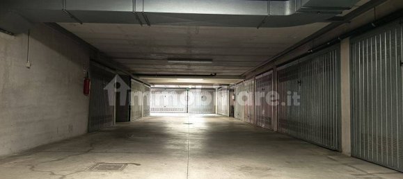 2 Schlafzimmer Wohnung in Paderno d'Adda, Italy, Nr. 318248 29