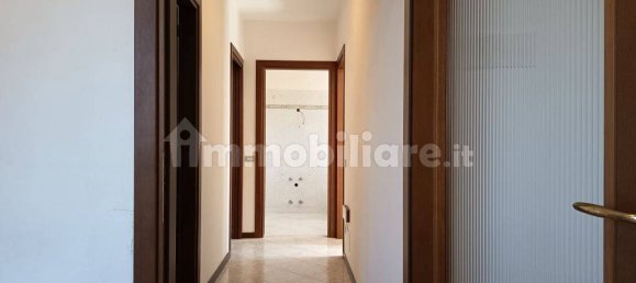 2 Schlafzimmer Wohnung in Paderno d'Adda, Italy, Nr. 318248 18