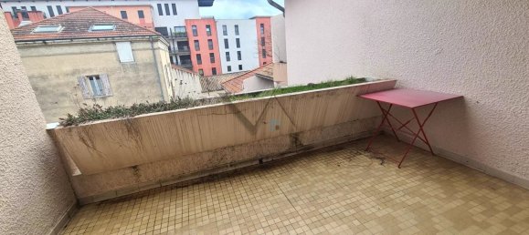 1 bedroom Apartment in Montelimar, France No. 205183 2