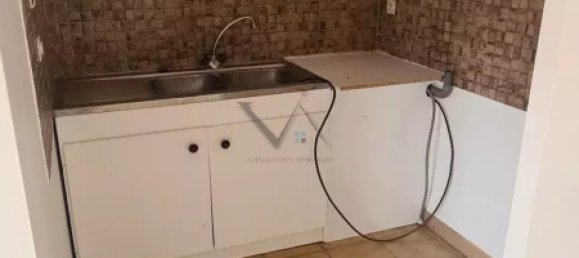 1 bedroom Apartment in Montelimar, France No. 205183 3