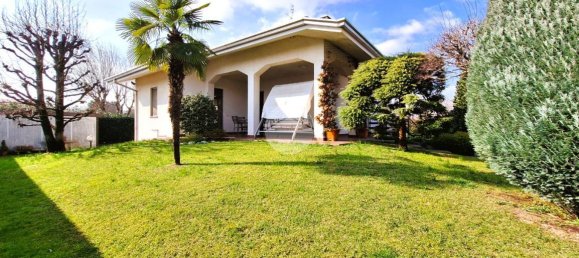 4-salle Villa à Inveruno, Italy No. 63625 39