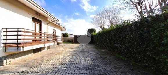 4-salle Villa à Inveruno, Italy No. 63625 34