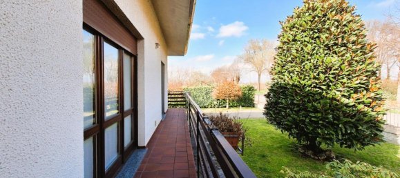 4-salle Villa à Inveruno, Italy No. 63625 11