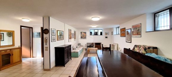 4-salle Villa à Inveruno, Italy No. 63625 25