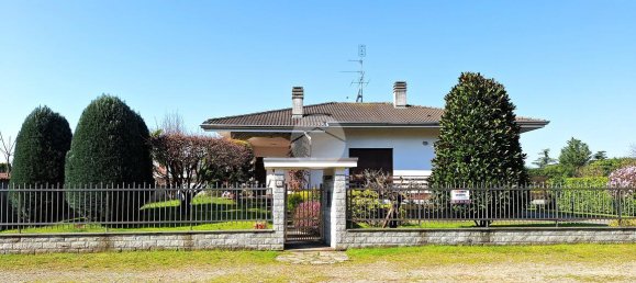 4-salle Villa à Inveruno, Italy No. 63625 2