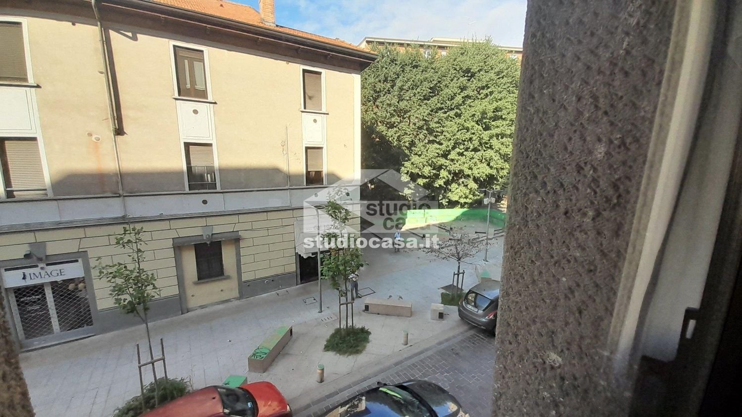Apartamento de 4 dormitorios en Rho, Italy No. 365004