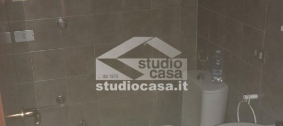 Apartamento de 4 dormitorios en Rho, Italy No. 365004 10