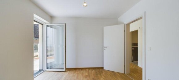 Гараж с 2 комнатами в Маутерн ан дер Донау, Австрия № 173315 2