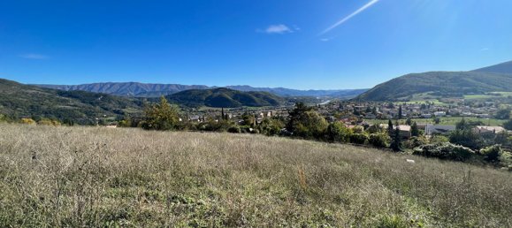 613m² Land in Sisteron, France No. 105415 3