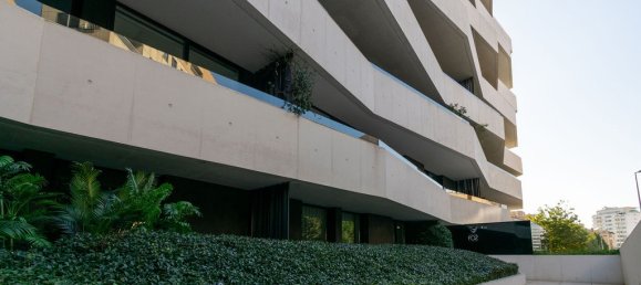 3 bedrooms Apartment in Porto, Portugal No. 132204 12