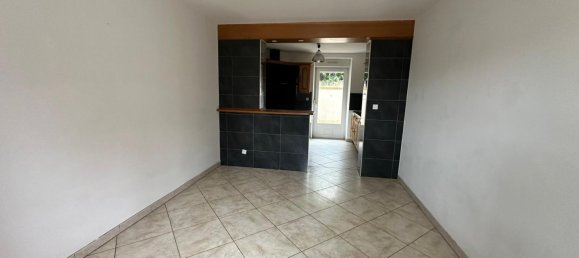 Casa de 3 dormitorios en Rixheim, France No. 228625 5