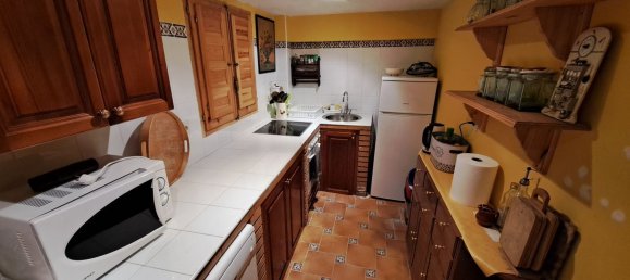 3 bedrooms House in Huesca, Spain No. 156120 5