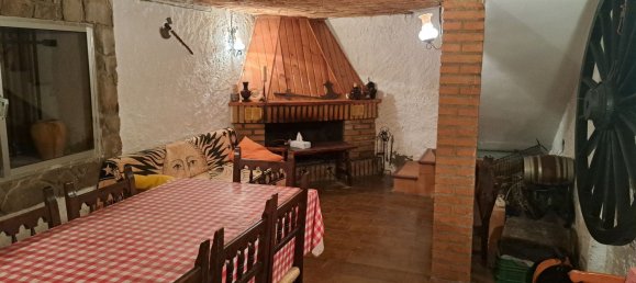 3 bedrooms House in Huesca, Spain No. 156120 4