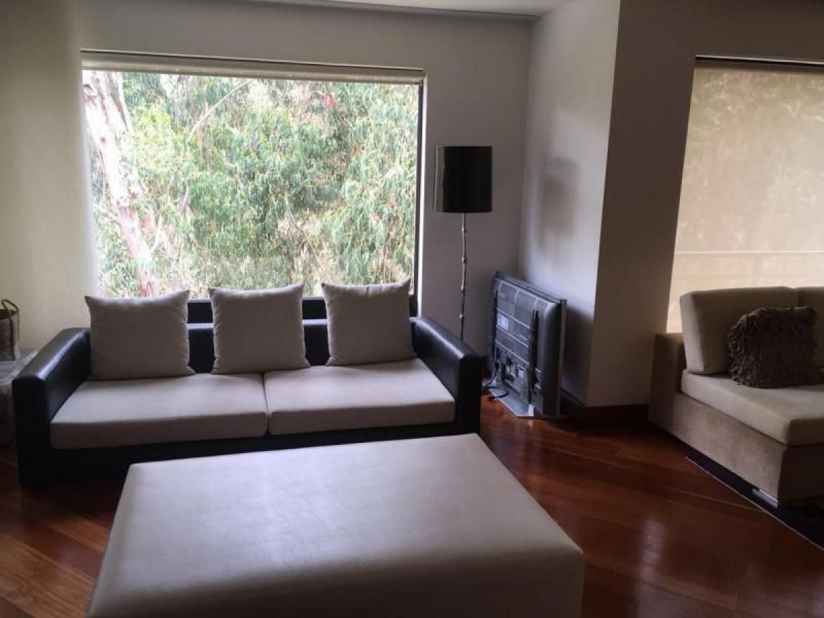 Casa de 3 dormitorios en Bogotá, Colombia No. 11112