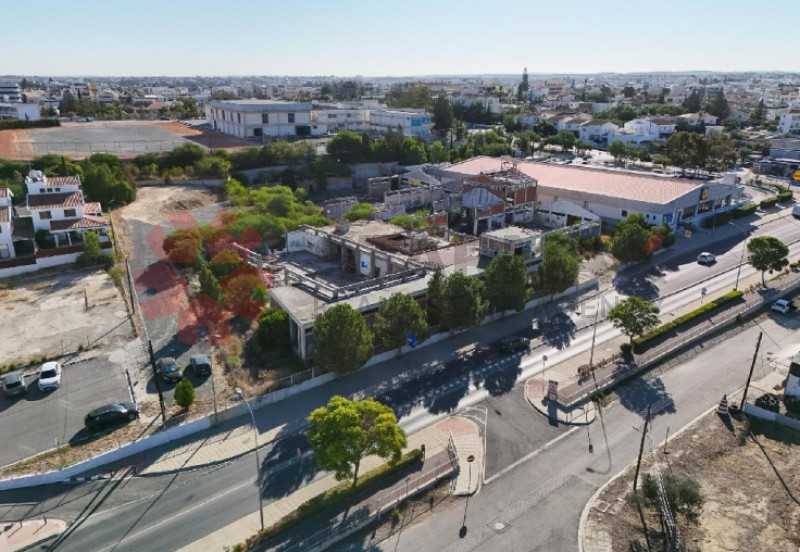 Terreno em Latsia, Cyprus N.º 81077