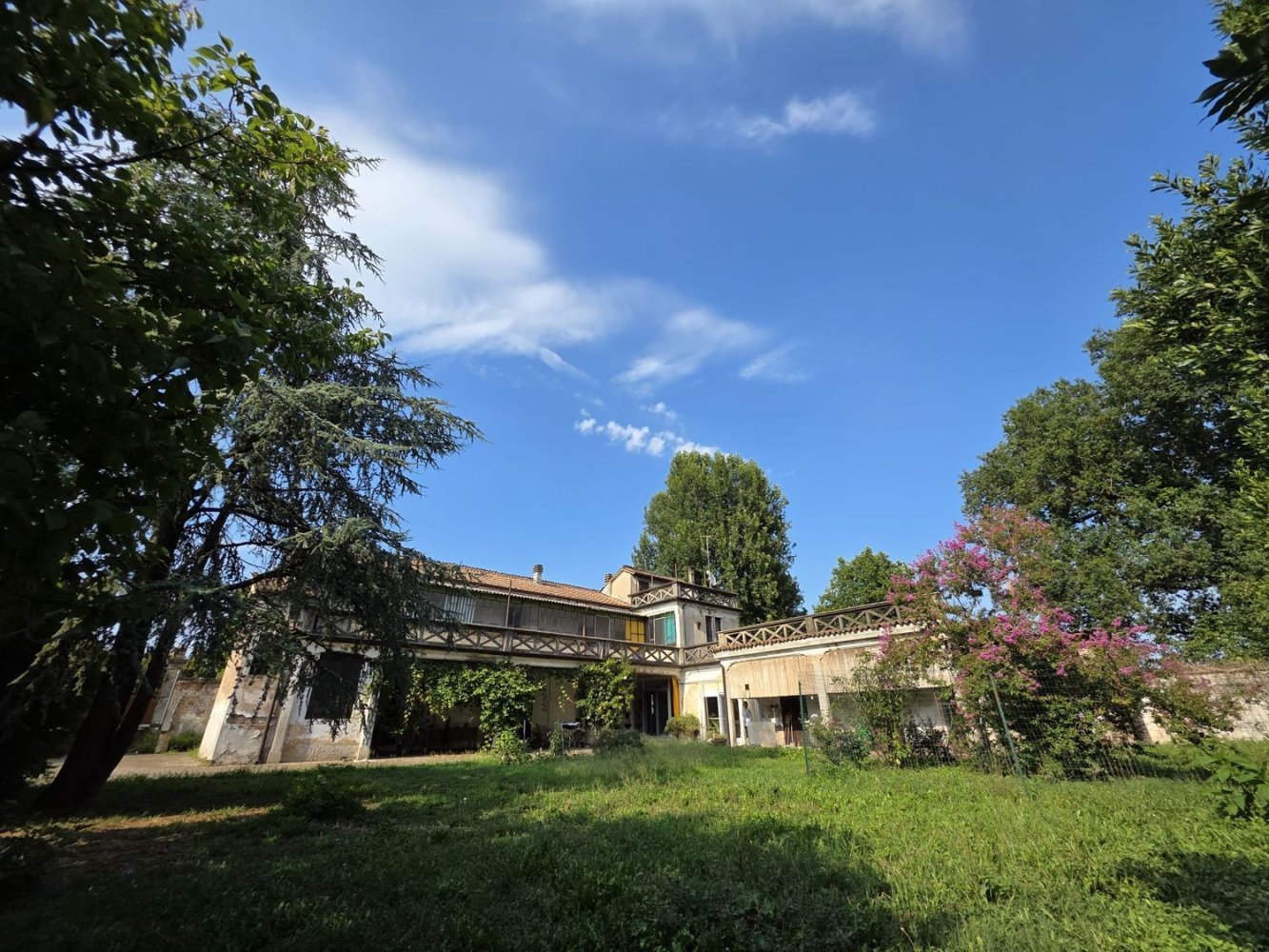 5 rooms House in Casalbuttano ed Uniti, Italy No. 275396