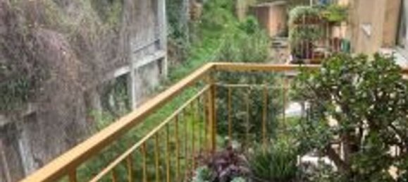 3 rooms Apartment in Genoa, Italy No. 35864 2