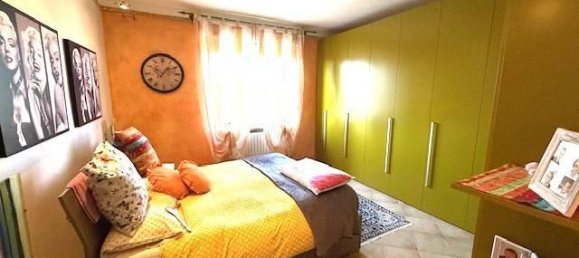 5-salle Appartement à Strevi, Italy No. 35402 8