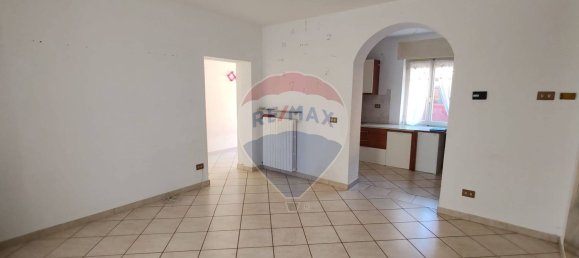 6-Zimmer Haus in Agrate Conturbia, Italy, Nr. 140620 11