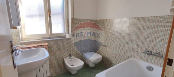 6-Zimmer Haus in Agrate Conturbia, Italy, Nr. 140620 14