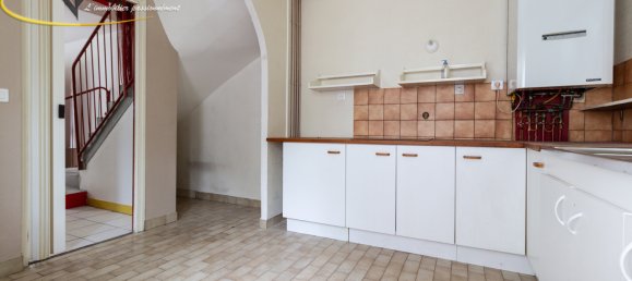 Casa de 3 dormitorios en Jouy-le-Moutier, France No. 171921 6