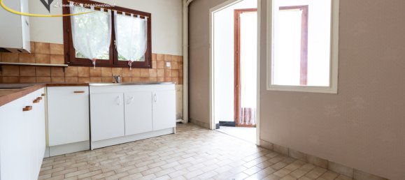 Casa de 3 dormitorios en Jouy-le-Moutier, France No. 171921 7