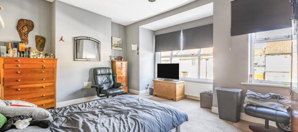 3 Schlafzimmer Haus in London, United Kingdom, Nr. 7663 9