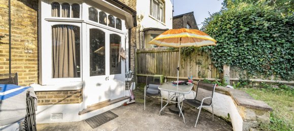 3 Schlafzimmer Haus in London, United Kingdom, Nr. 7663 11