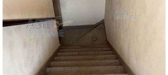 9 rooms Apartment in Monte Porzio Catone, Italy No. 15201 87