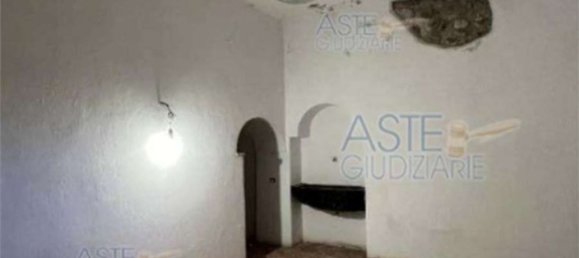 9 rooms Apartment in Monte Porzio Catone, Italy No. 15201 4