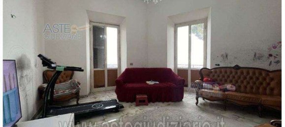 9 rooms Apartment in Monte Porzio Catone, Italy No. 15201 37