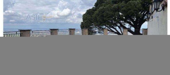 9 rooms Apartment in Monte Porzio Catone, Italy No. 15201 16