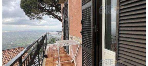 9 rooms Apartment in Monte Porzio Catone, Italy No. 15201 43